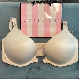 VS VERY SEXY FRONT CLOSURE PADDED PUSH UP BRA